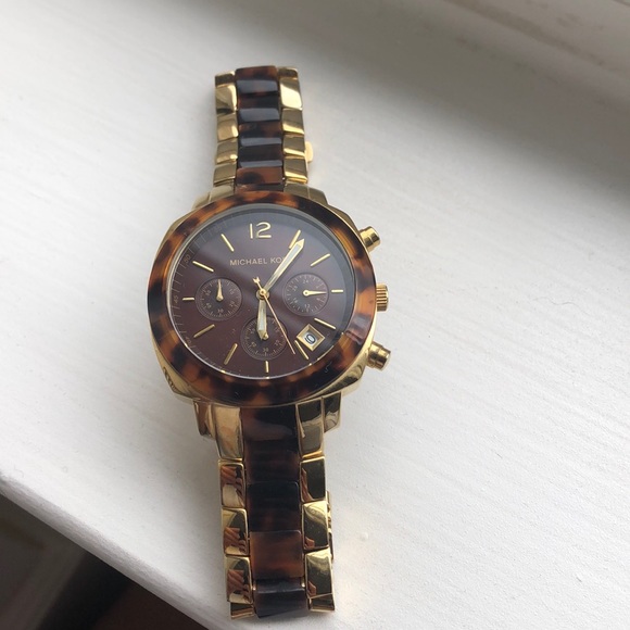 Gold and brown tortoise shell Michael Kors watch